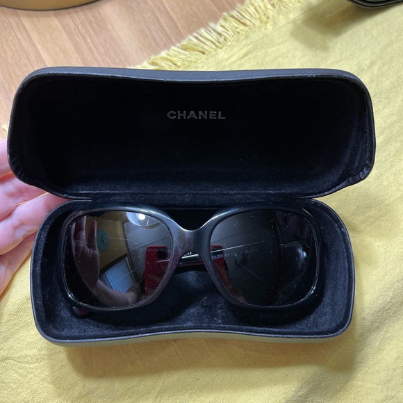 Authentic Chanel Sunnies with Chanel Case GUC - Picture 7 of 9